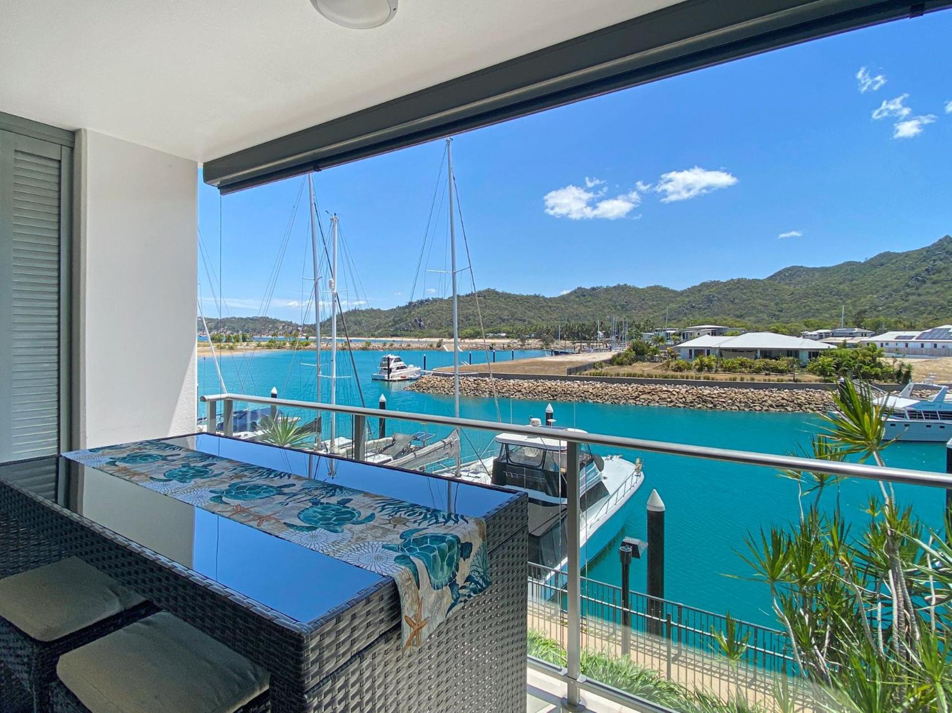 Blue on Blue Superior Studio Room 1221 Nelly Bay Exterior foto
